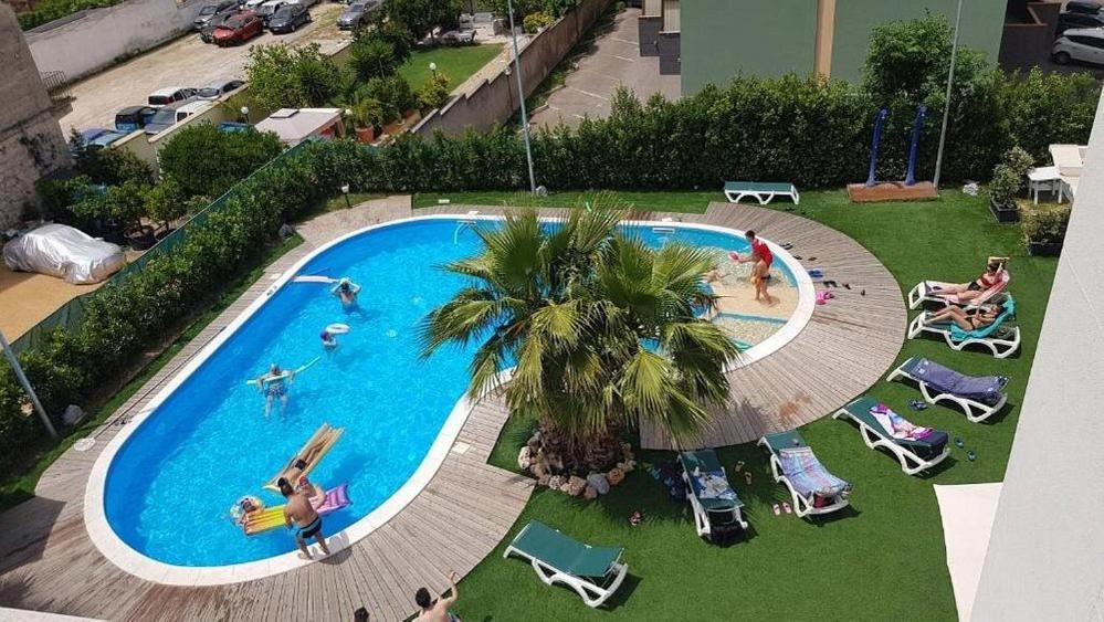 Zacapa B&B Taranto Exteriör bild