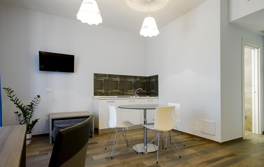 Zacapa B&B Taranto Exteriör bild