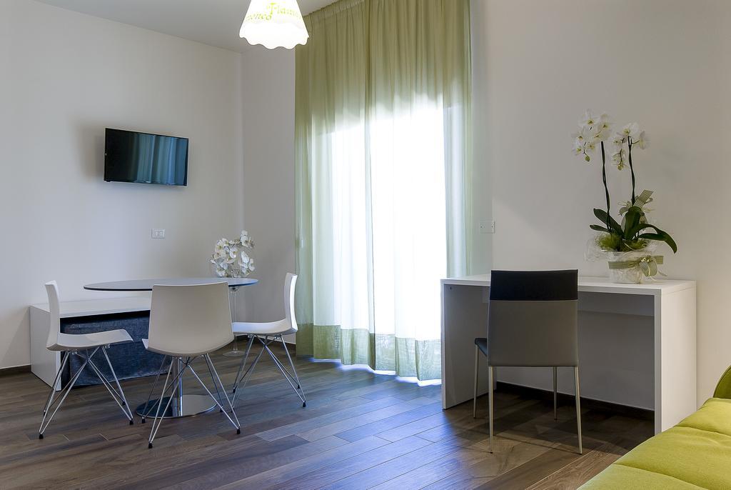 Zacapa B&B Taranto Exteriör bild