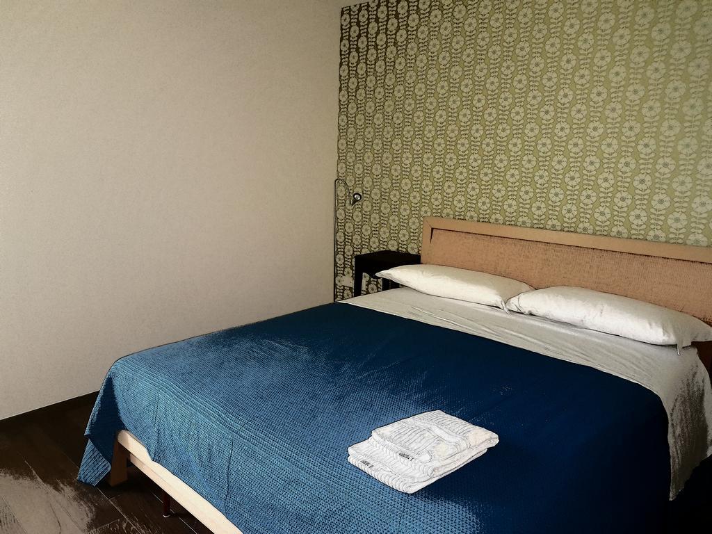 Zacapa B&B Taranto Exteriör bild